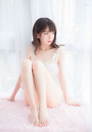 朋友年轻的妈妈