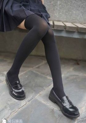 小镇春色
