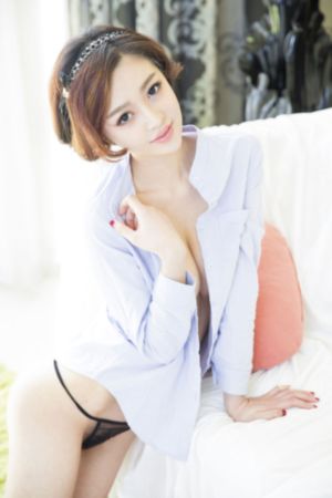 年轻的女教师3