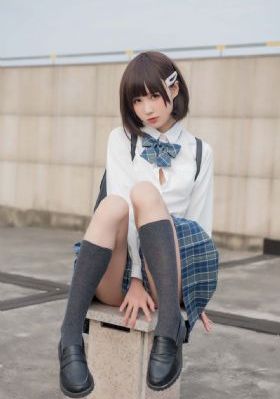 阿诺拉在线观看免费完整版