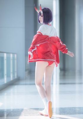 在线中文av