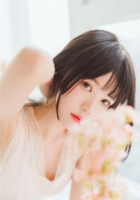 正在播放001女体研究拷问所