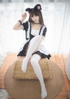屋顶的散步者